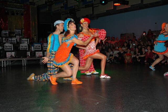 min 2005 11 12 fous swing 186